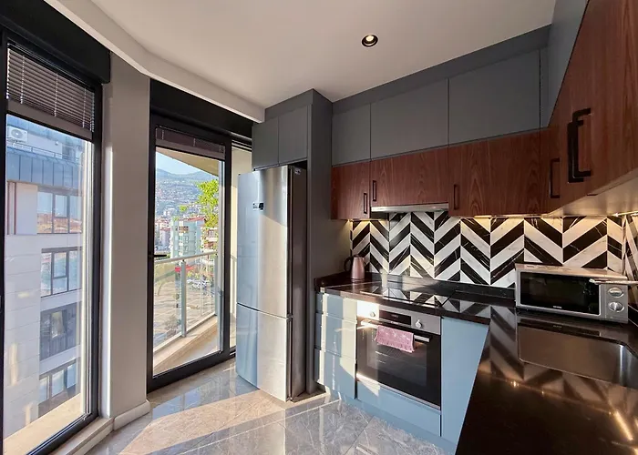 Sa Apartments! Luxury 2bd Duplex 200m To The