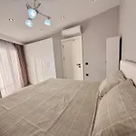Sa Apartments! Luxury 2bd Duplex 200m To The アランヤ