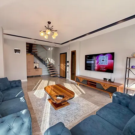 Sa Apartments! Luxury 2bd Duplex 200m To The * אלאניה