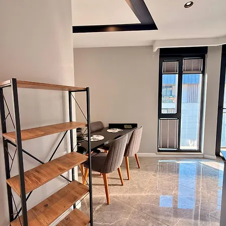 Sa Apartments! Luxury 2bd Duplex 200m To The *