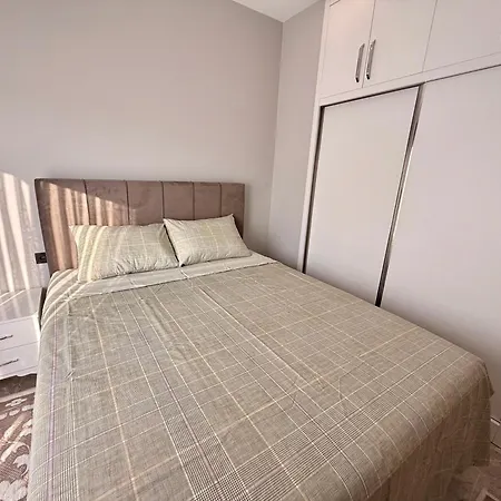 Sa Apartments! Luxury 2bd Duplex 200m To The * אלאניה