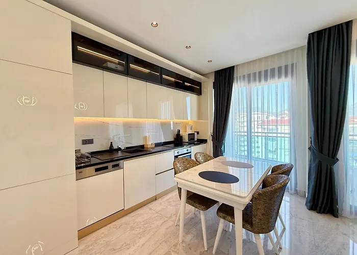Sa Apartments! Luxury 2bd Duplex 200m To The Daire