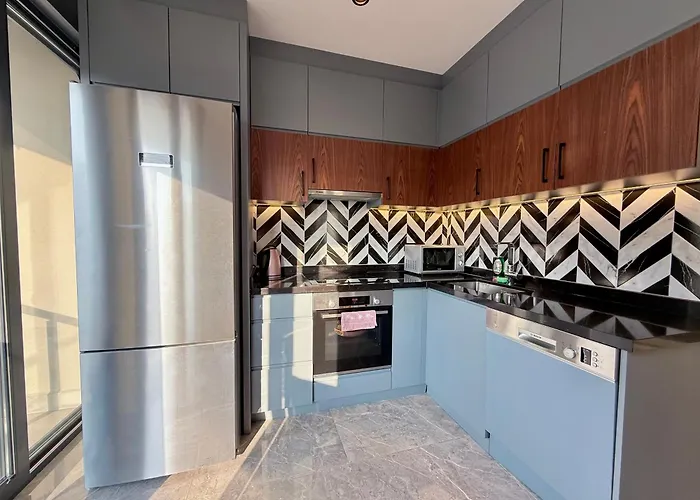 Sa Apartments! Luxury 2bd Duplex 200m To The *